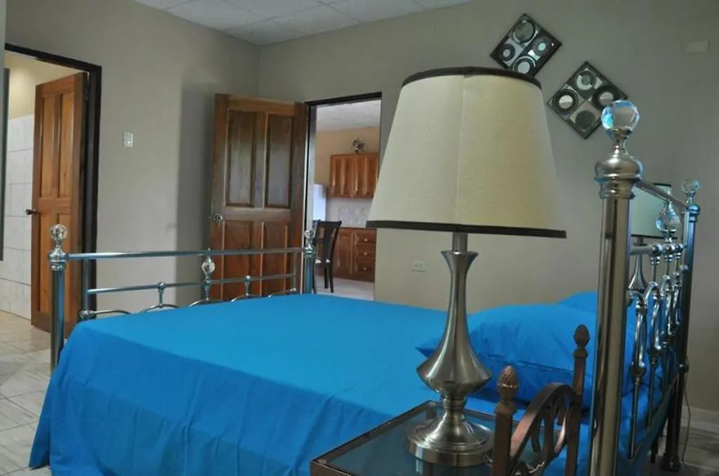 B'S Guesthouse Carnbee