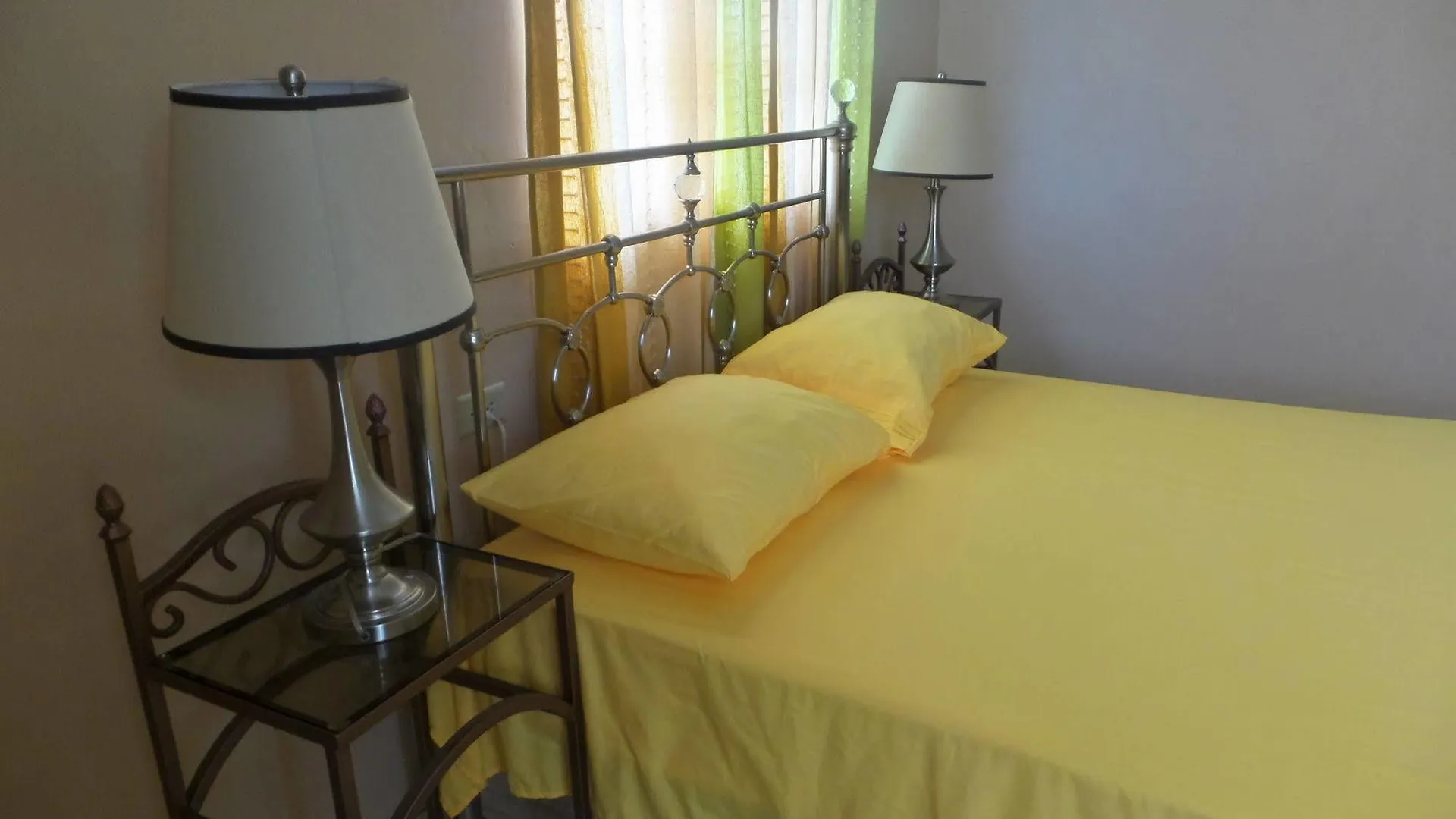 B'S Guesthouse Carnbee Apartment
